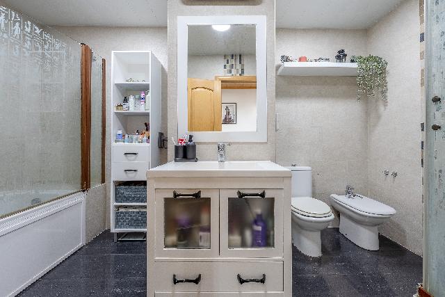 Imagen 17 Inmueble 305651 - Piso en venta en Molins De Rei / Próximo a la plaza de la Cruz 