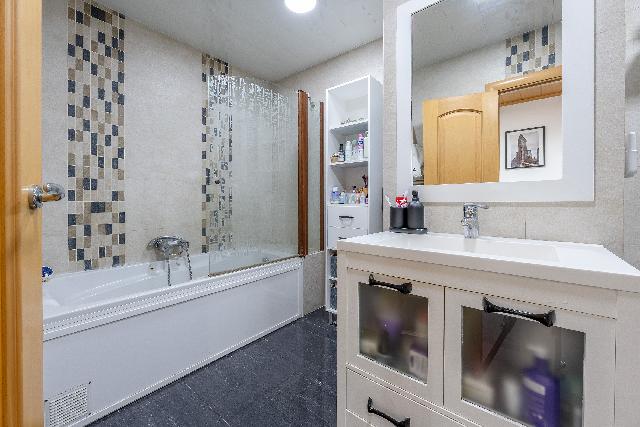 Imagen 18 Inmueble 305651 - Piso en venta en Molins De Rei / Próximo a la plaza de la Cruz 