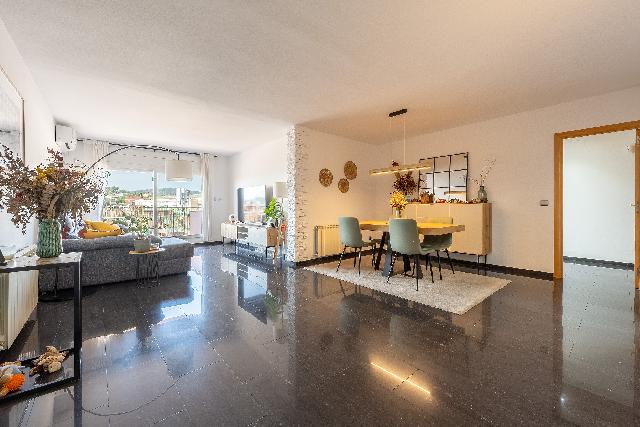 Imagen 37 Inmueble 305651 - Piso en venta en Molins De Rei / Próximo a la plaza de la Cruz 