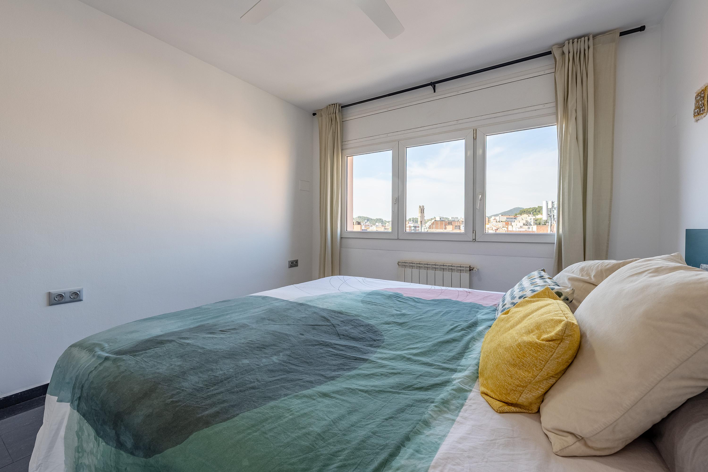Imagen 21 Piso en venta en Molins De Rei / Próximo a la plaza de la Cruz 