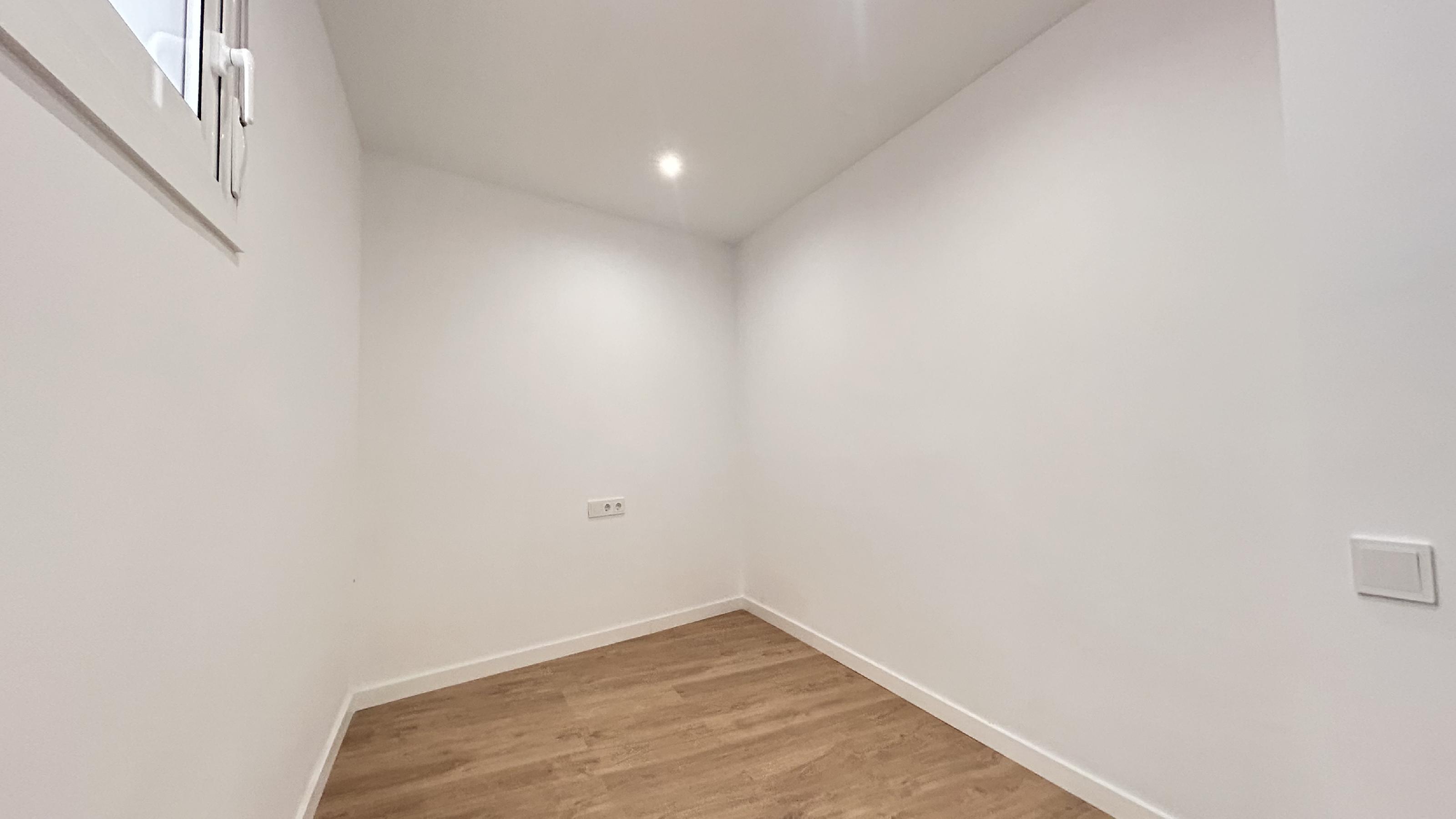 Imagen 25 Planta Baja en venta en Papiol El / Junto al centro de la población.