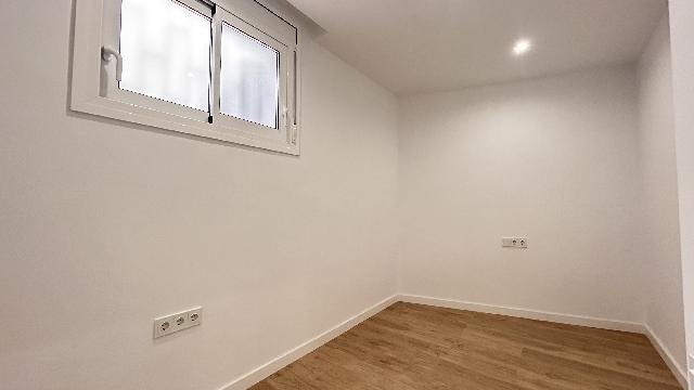 Imagen 39 Inmueble 305907 - Planta Baja en venta en Papiol (El) / Junto al centro de la población.