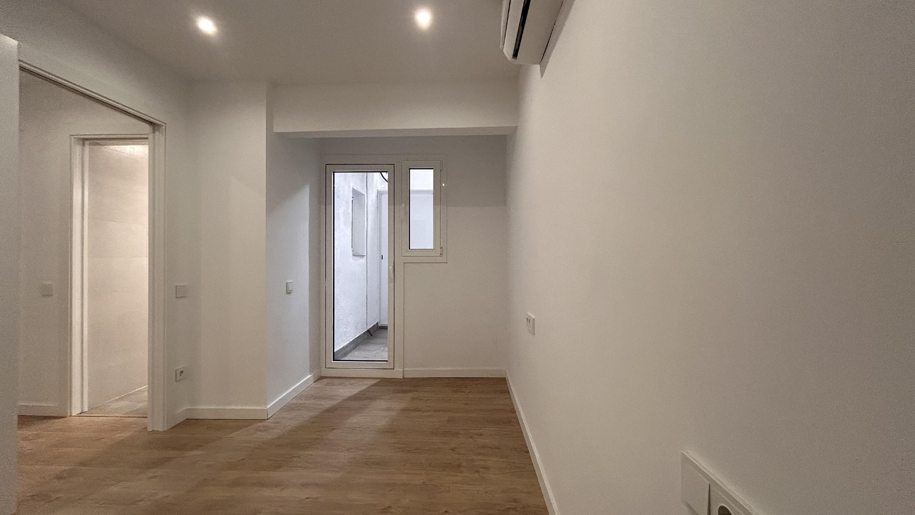 Imagen 38 Planta Baja en venta en Papiol El / Junto al centro de la población.