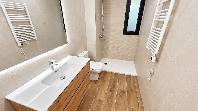 Imagen 3 Inmueble 306350 - Piso en venta en Molins De Rei / A tan solo 5min de la plaza del Ayuntamiento 