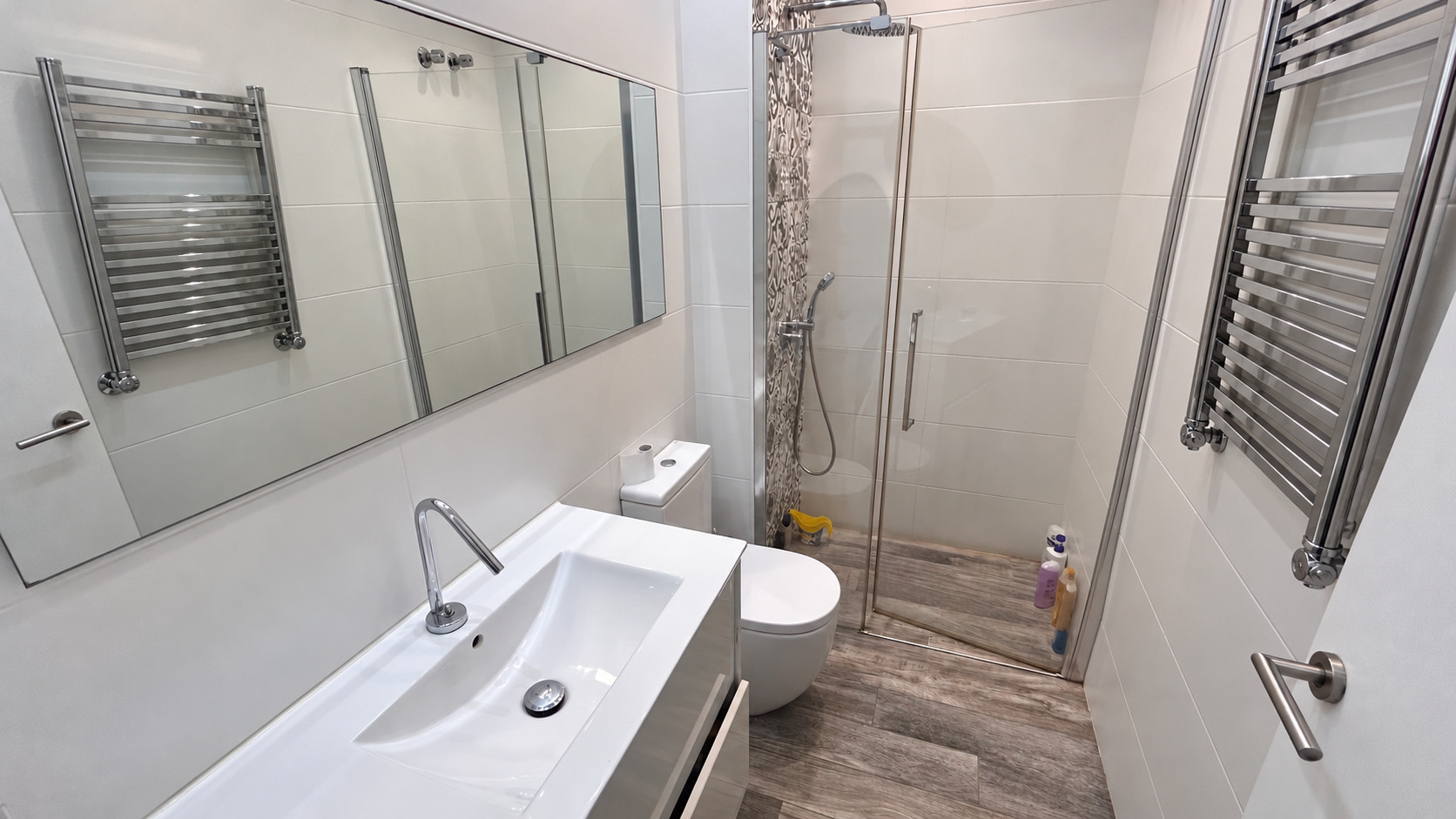 Imagen 17 Planta Baja en venta en Molins De Rei / Próximo al parque de la Mariona 
