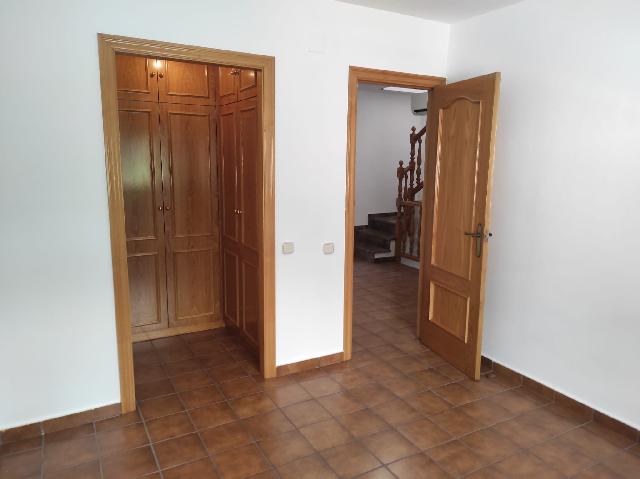 Imagen 23 Inmueble 264169 - Casa Aislada en alquiler en Esplugues De Llobregat / Junto hospital Sant Joan De Deu