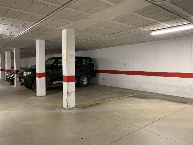 Imagen 4 Inmueble 266667 - Parking Coche en venta en Sant Just Desvern / Cerca hotel nh y ronda de direccion barcelona
