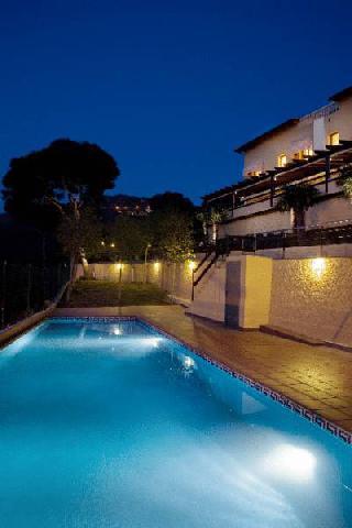 Imagen 4 Inmueble 267435 - Casa Aislada en venta en Alella / Magnifico Hotel en Alella 