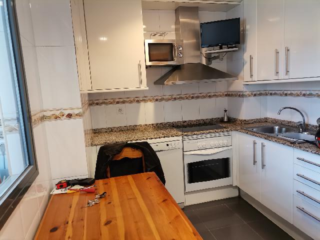 Imagen 4 Inmueble 273049 - Dúplex en alquiler en Esplugues De Llobregat / Centro junto jardines de Can Tinture y Laur...