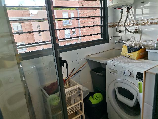 Imagen 18 Inmueble 273049 - Dúplex en alquiler en Esplugues De Llobregat / Centro junto jardines de Can Tinture y Laur...