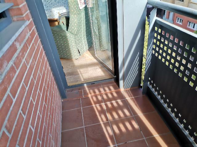 Imagen 14 Inmueble 273049 - Dúplex en alquiler en Esplugues De Llobregat / Centro junto jardines de Can Tinture y Laur...