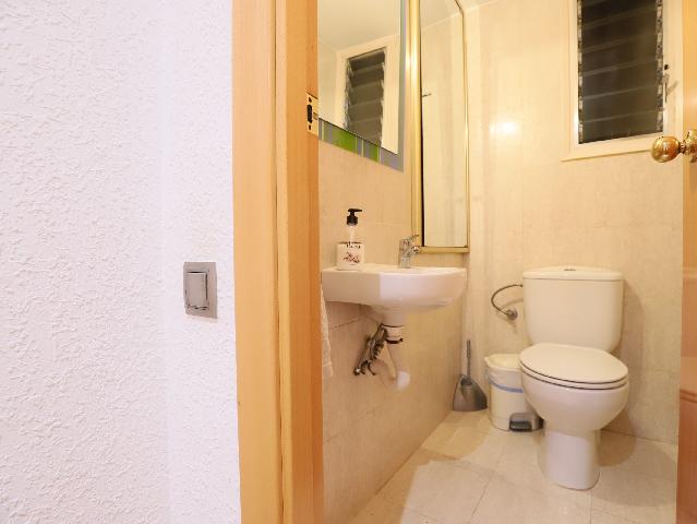 Imagen 40 Inmueble 288348 - Planta Baja en venta en Esplugues De Llobregat / Cap Lluis Millet y clinica Nostra Senyora...