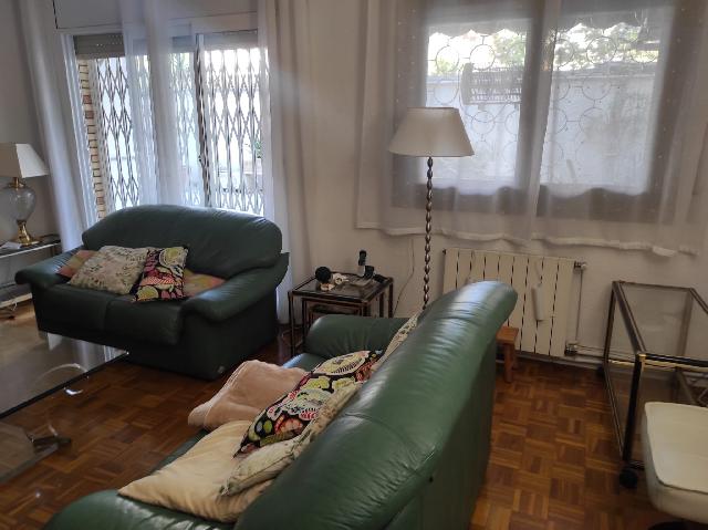 Imagen 10 Inmueble 288348 - Planta Baja en venta en Esplugues De Llobregat / Cap Lluis Millet y clinica Nostra Senyora...