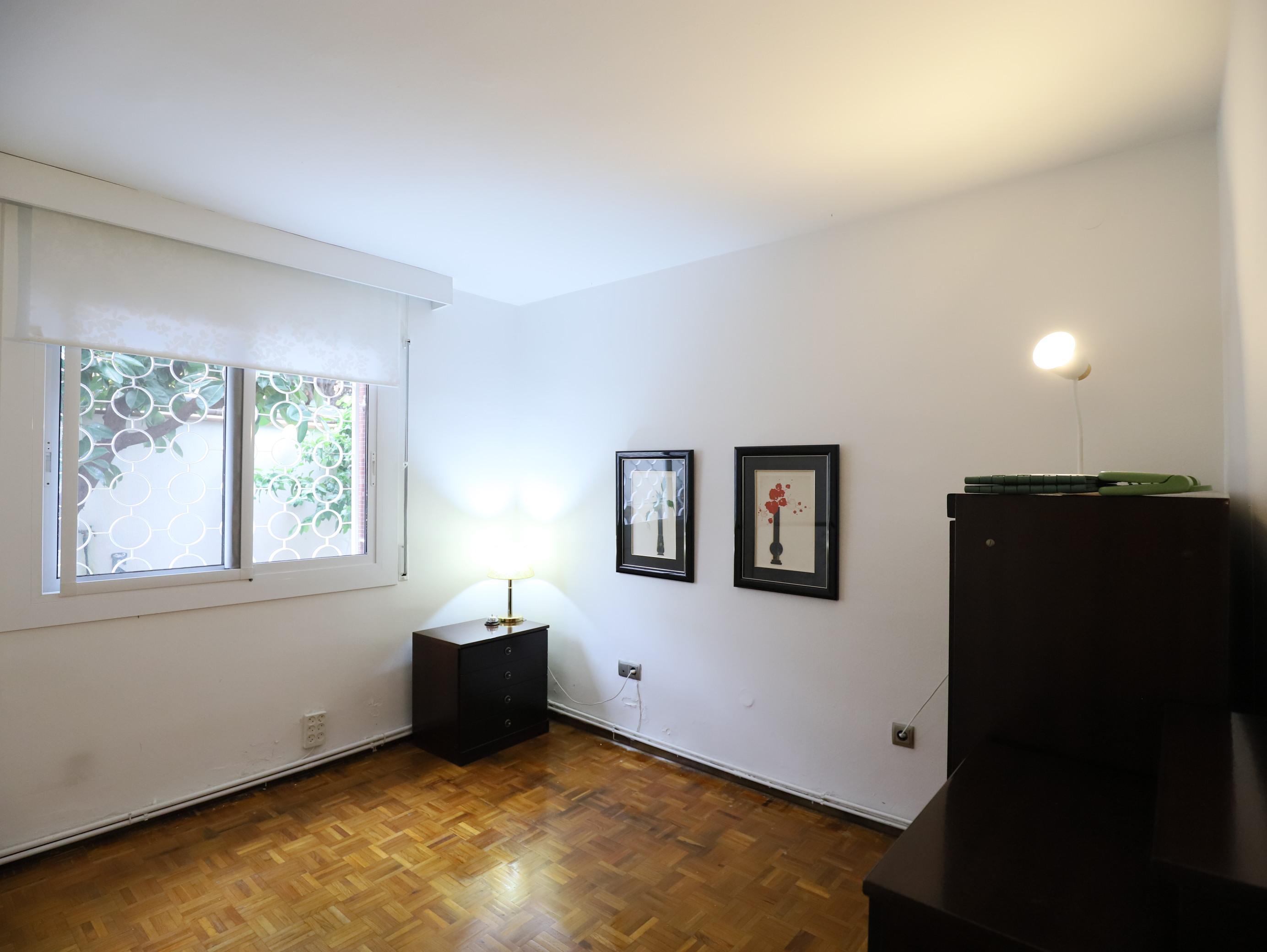 Imagen 21 Planta Baja en venta en Esplugues De Llobregat / Cap Lluis Millet y clinica Nostra Senyora...