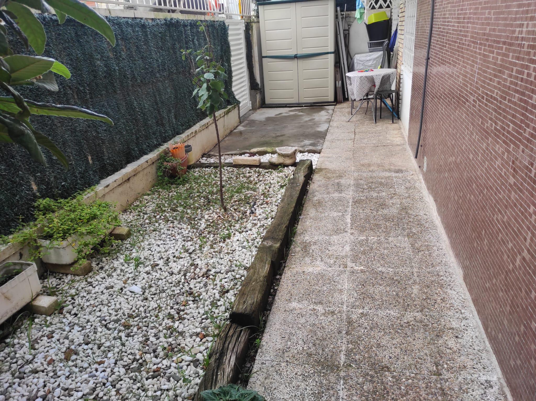 Imagen 37 Planta Baja en venta en Esplugues De Llobregat / Cap Lluis Millet y clinica Nostra Senyora...