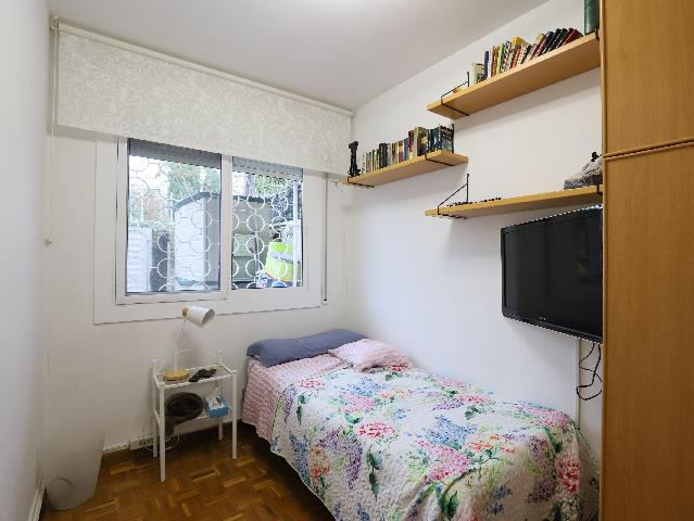 Imagen 35 Inmueble 288348 - Planta Baja en venta en Esplugues De Llobregat / Cap Lluis Millet y clinica Nostra Senyora...
