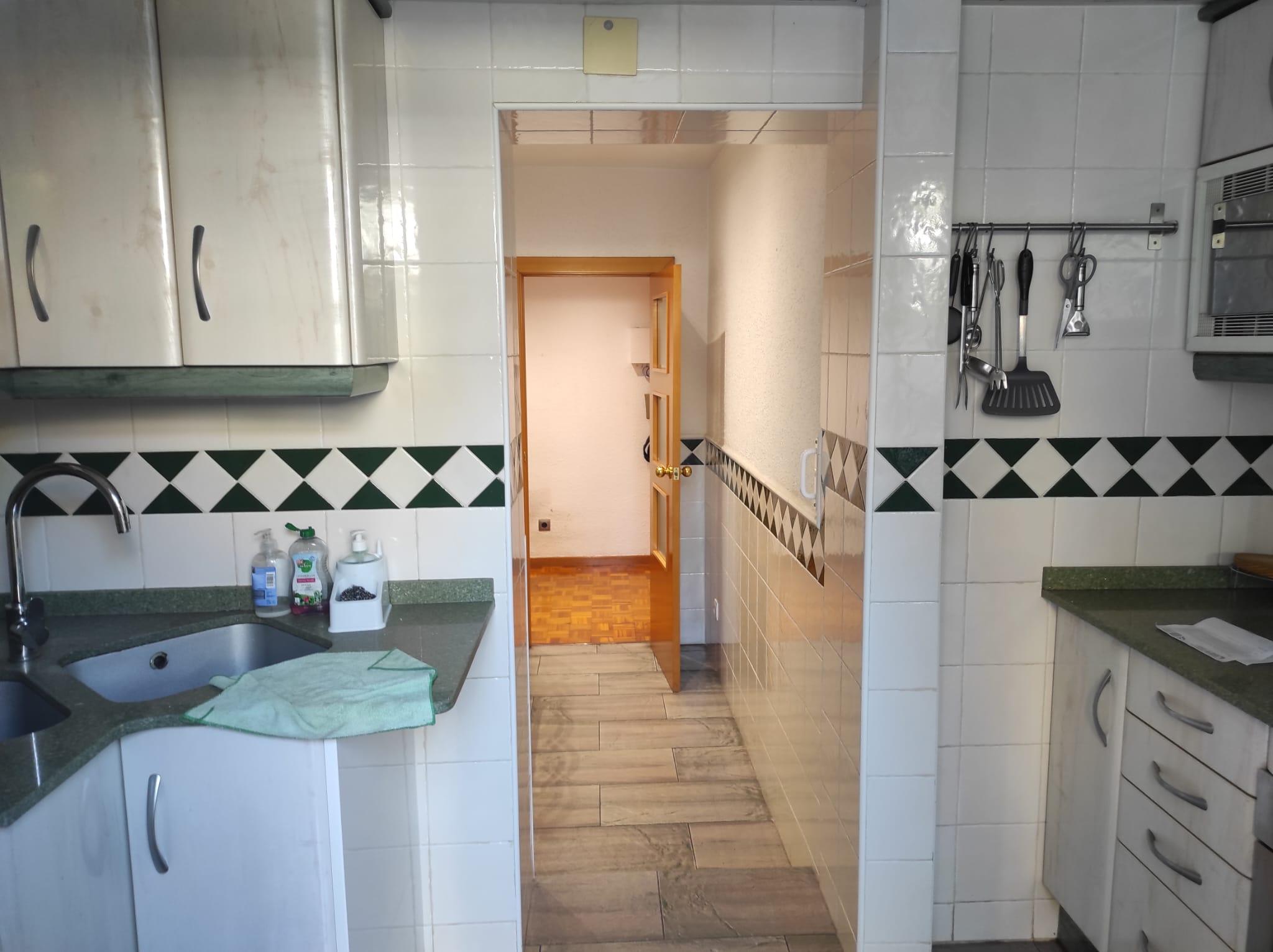 Imagen 18 Planta Baja en venta en Esplugues De Llobregat / Cap Lluis Millet y clinica Nostra Senyora...