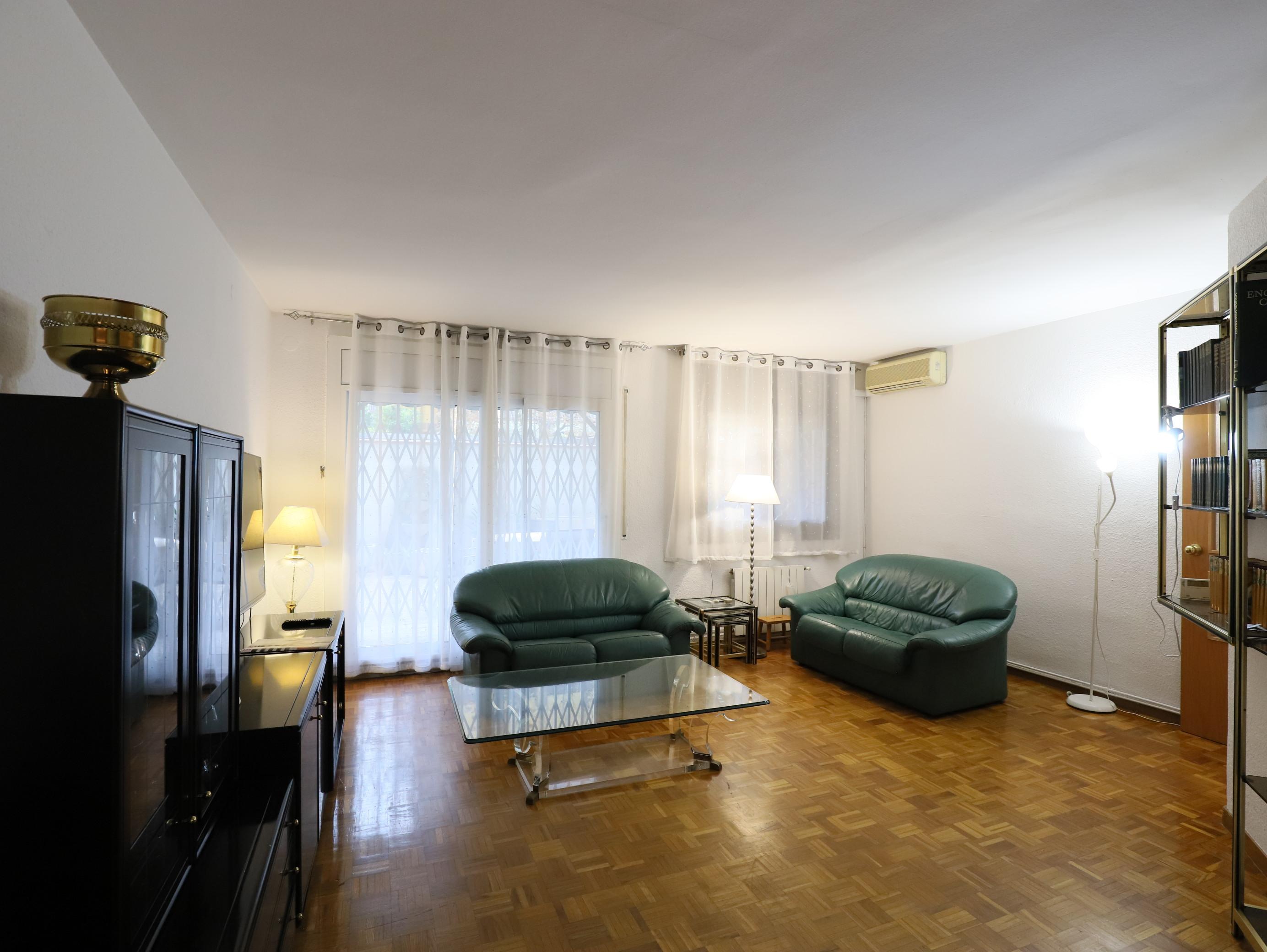 Imagen 27 Planta Baja en venta en Esplugues De Llobregat / Cap Lluis Millet y clinica Nostra Senyora...