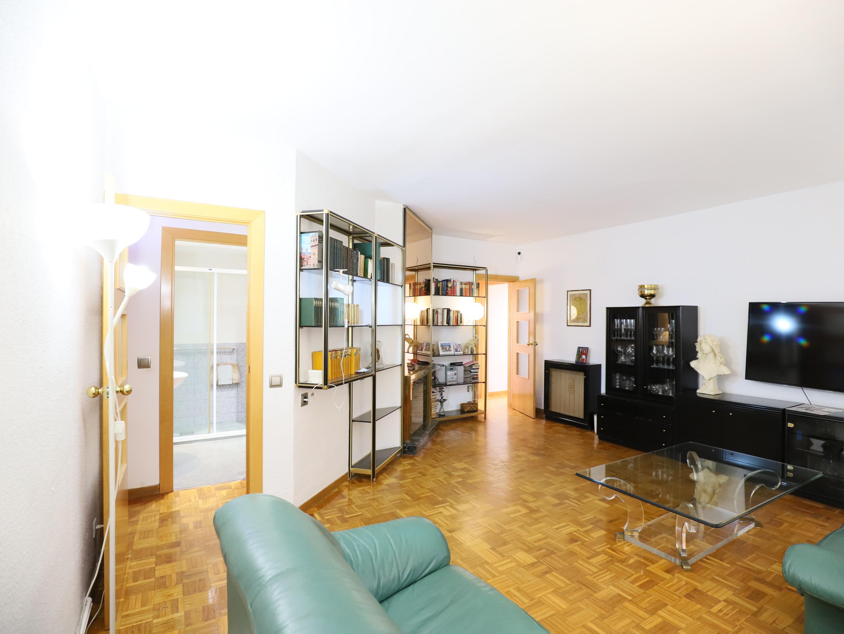 Imagen 7 Planta Baja en venta en Esplugues De Llobregat / Cap Lluis Millet y clinica Nostra Senyora...