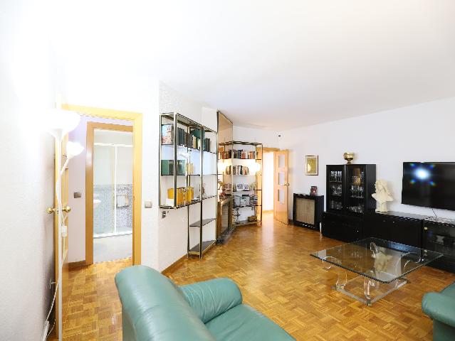 Imagen 7 Inmueble 288348 - Planta Baja en venta en Esplugues De Llobregat / Cap Lluis Millet y clinica Nostra Senyora...