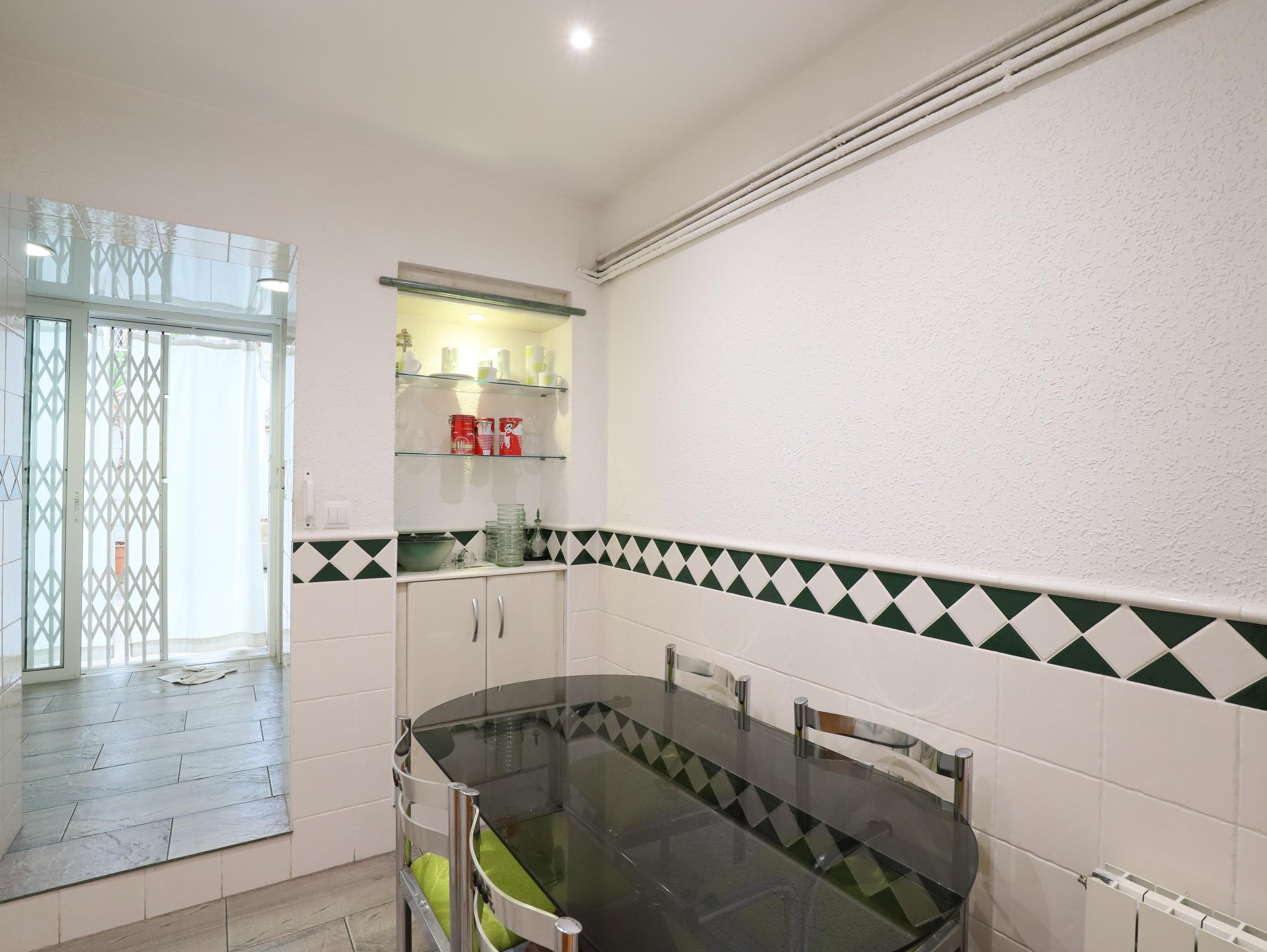 Imagen 17 Planta Baja en venta en Esplugues De Llobregat / Cap Lluis Millet y clinica Nostra Senyora...