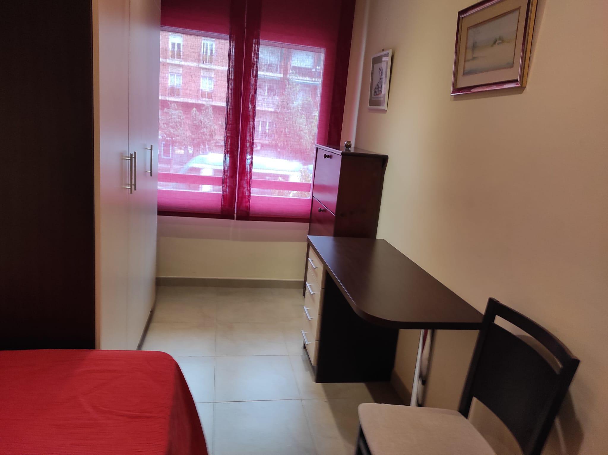 Imagen 25 Piso en venta en Esplugues De Llobregat / Avda Cornella junto Caprabo