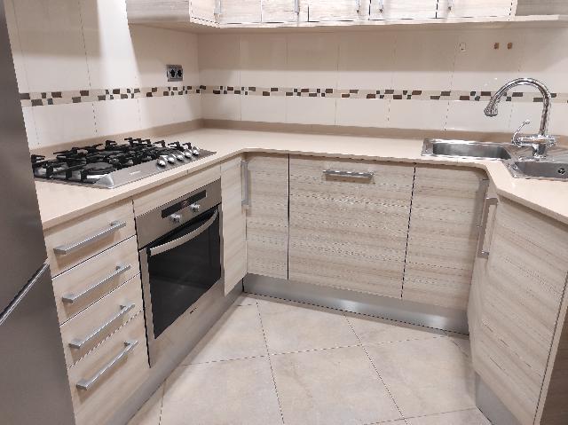 Imagen 2 Inmueble 293278 - Piso en venta en Esplugues De Llobregat / Avda Cornella junto Caprabo