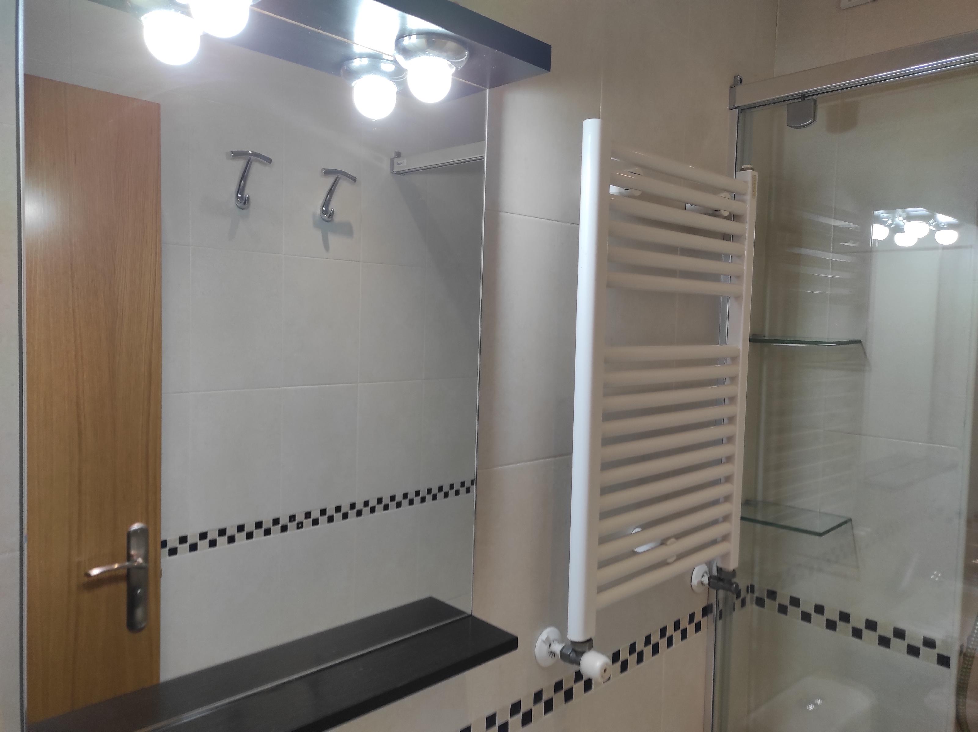 Imagen 20 Piso en venta en Esplugues De Llobregat / Avda Cornella junto Caprabo