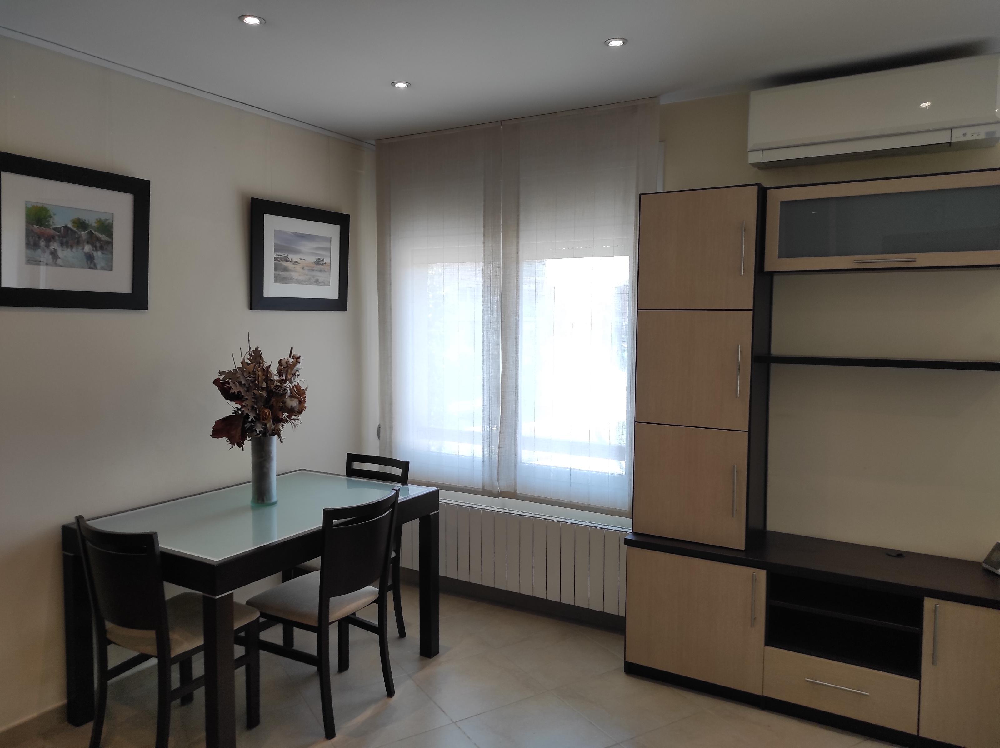 Imagen 7 Piso en venta en Esplugues De Llobregat / Avda Cornella junto Caprabo