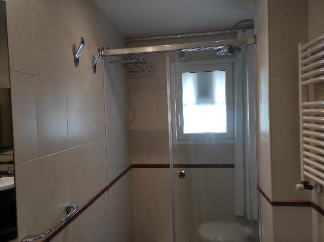 Imagen 22 Inmueble 293278 - Piso en venta en Esplugues De Llobregat / Avda Cornella junto Caprabo