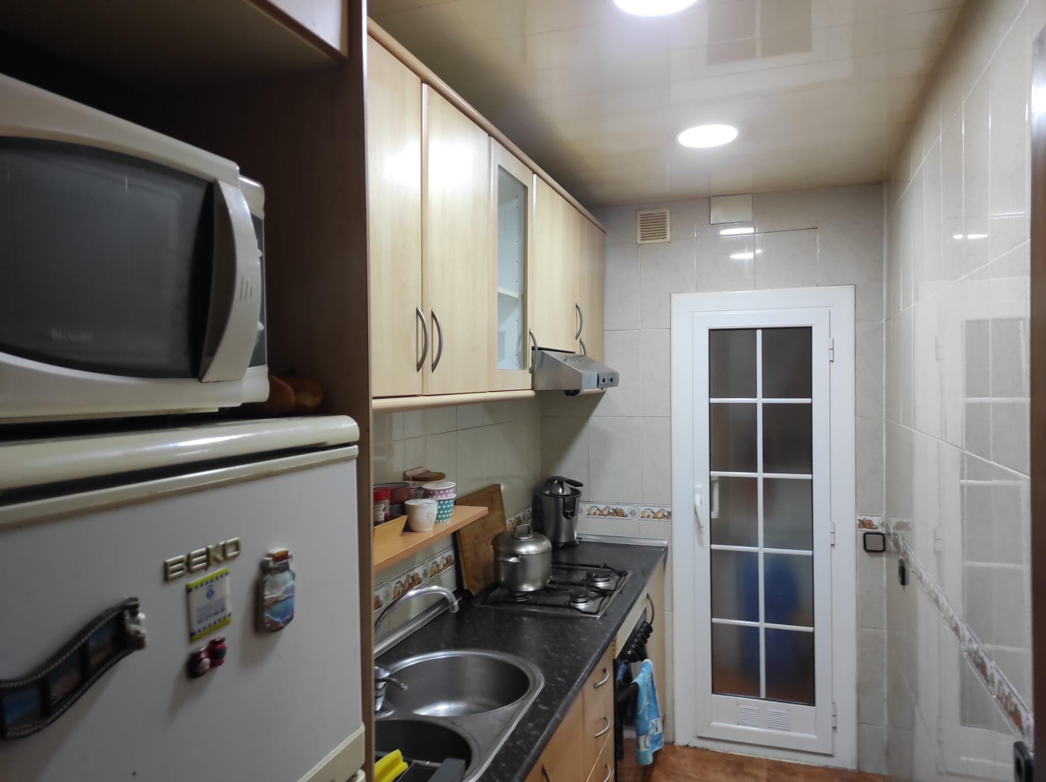 Imagen 15 Piso en venta en Esplugues De Llobregat / Junto plaza de Sant Lluis De Gonzaga, cerca Merc...