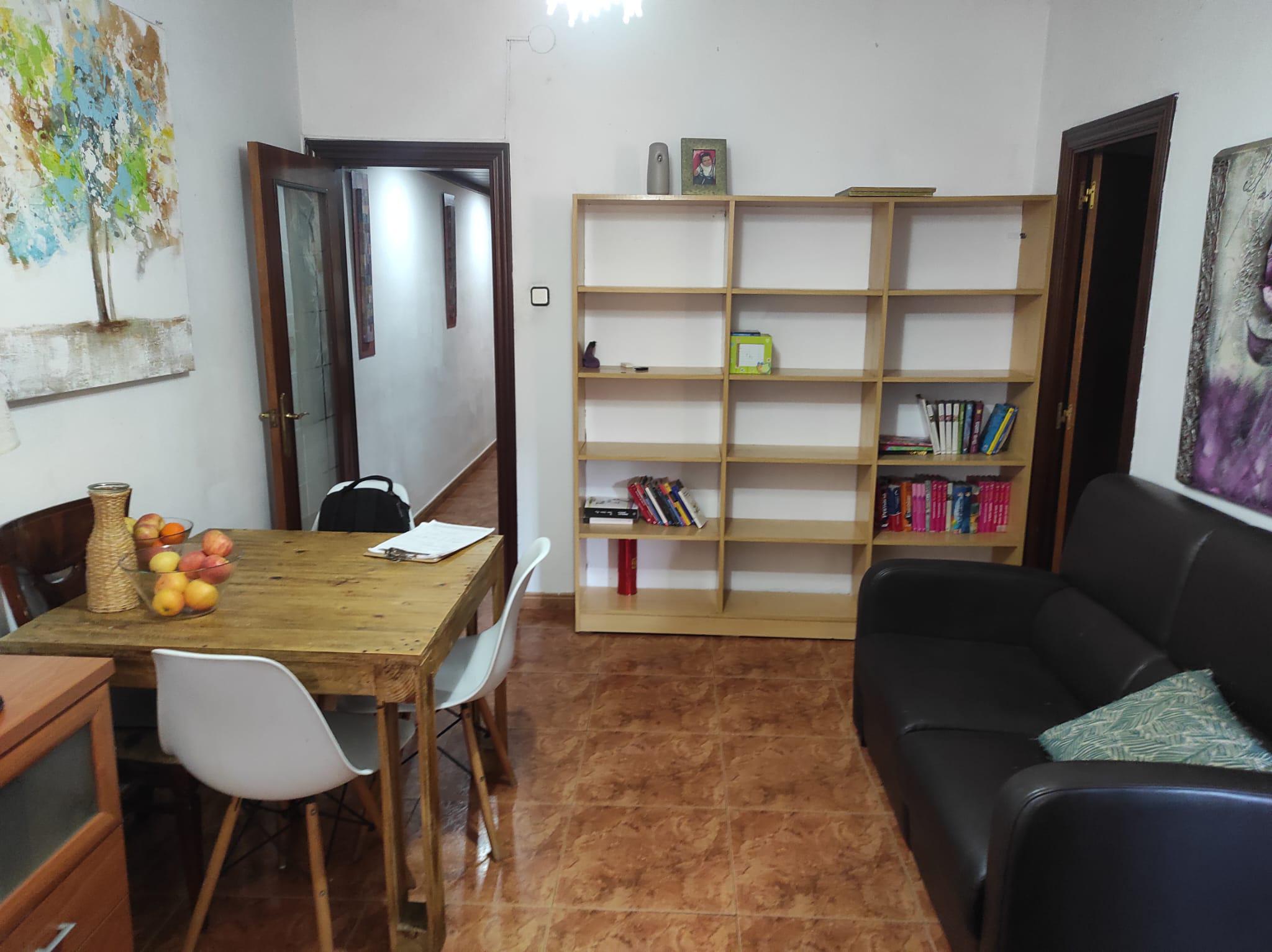 Imagen 13 Piso en venta en Esplugues De Llobregat / Junto plaza de Sant Lluis De Gonzaga, cerca Merc...