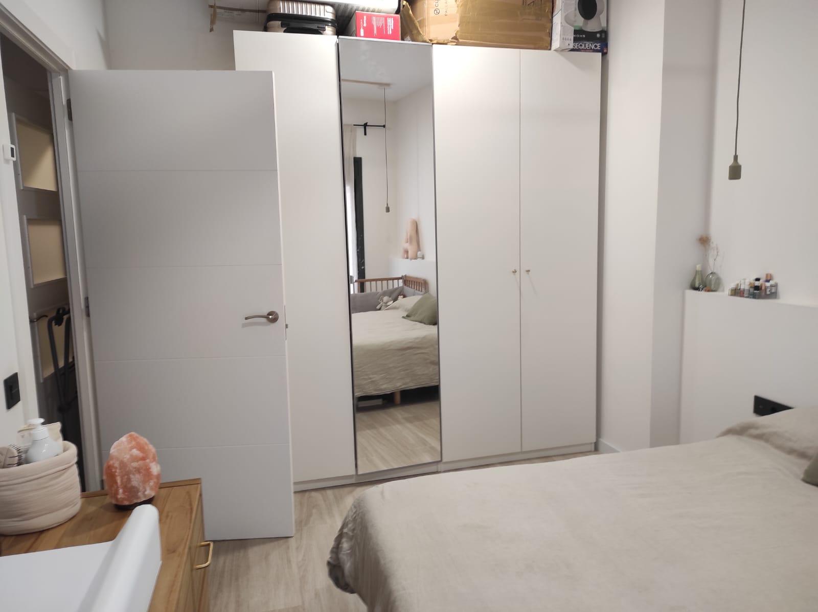 Imagen 21 Planta Baja en venta en Cornellà De Llobregat / Junto plaça de Lluis Marsans y calle Miranda 