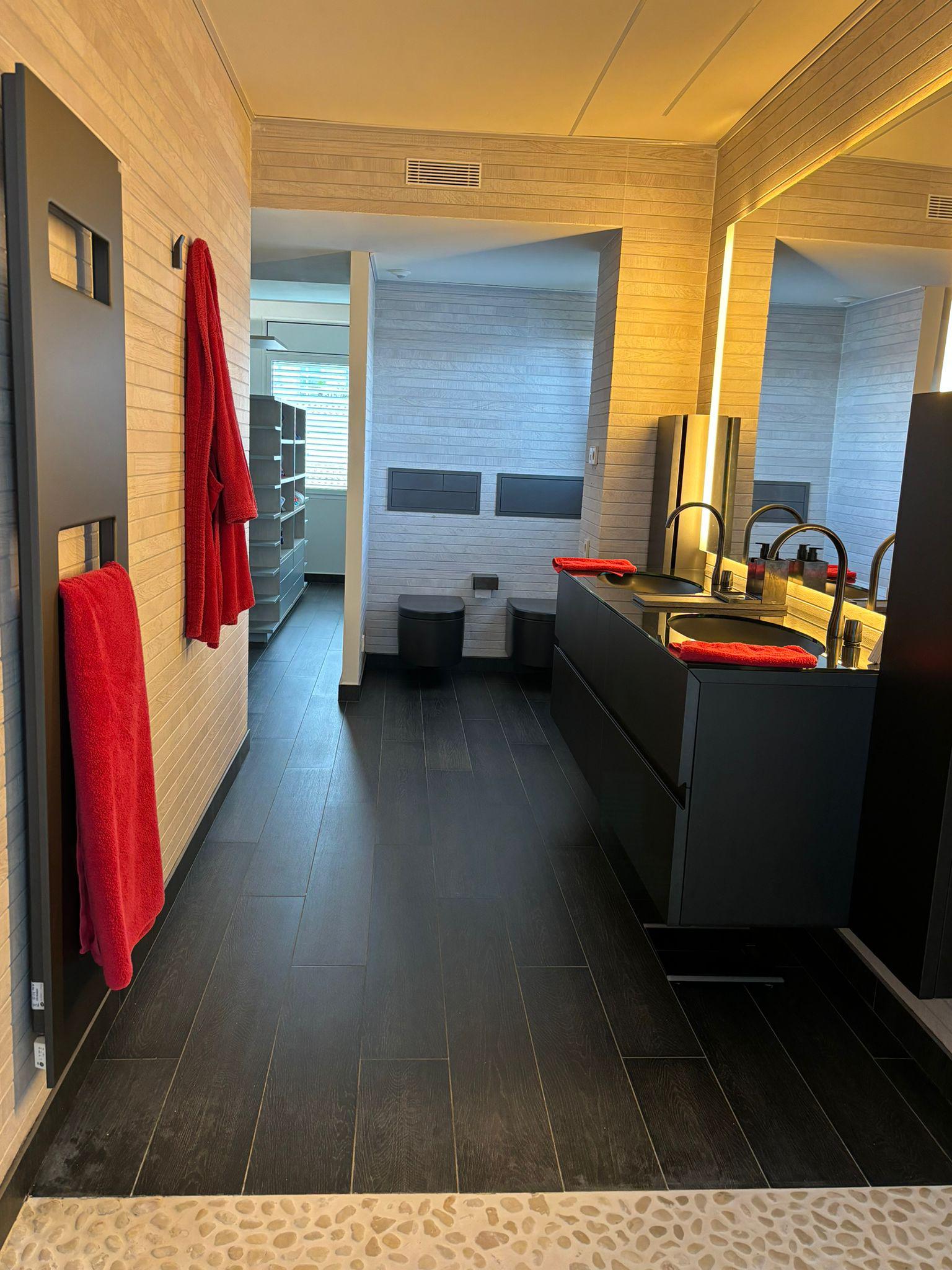 Imagen 29 Piso en venta en Sitges / Bien comunicado,vistas de una gran belleza y agradables