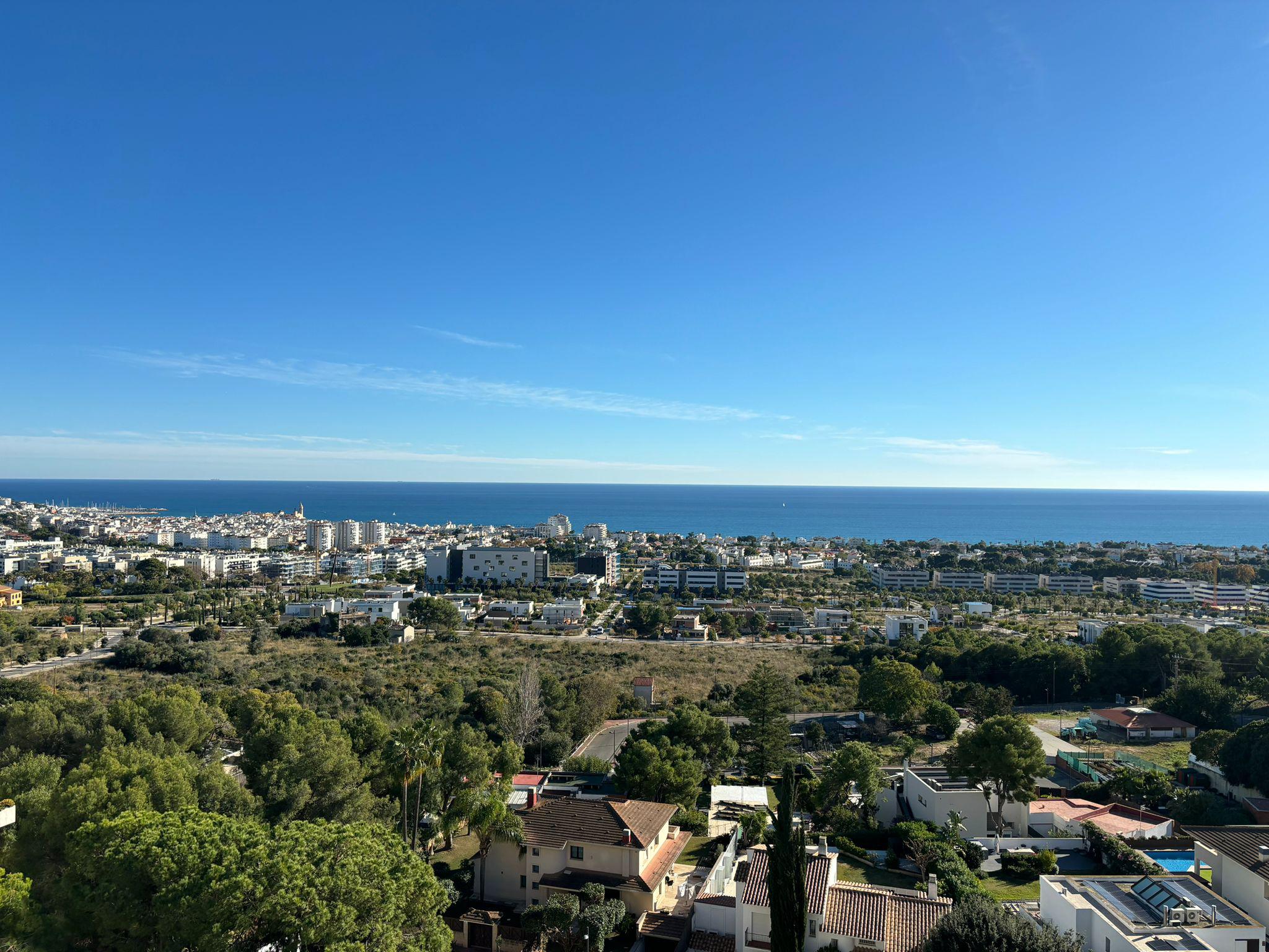 Imagen 5 Piso en venta en Sitges / Bien comunicado,vistas de una gran belleza y agradables