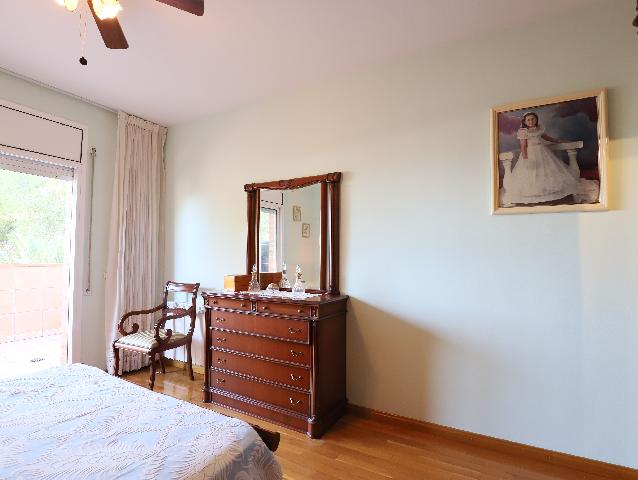 Imagen 17 Inmueble 298400 - Casa Aislada en venta en Calafell / Plaça Espanya. escola d´educacio infantil M.J.Verdaguer