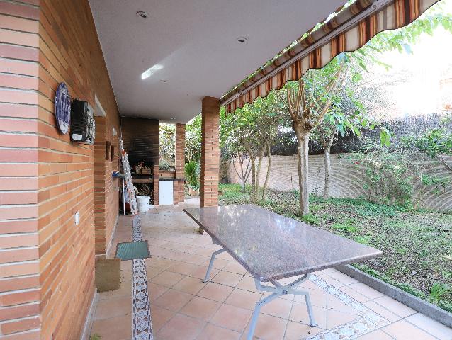 Imagen 1 Inmueble 298400 - Casa Aislada en venta en Calafell / Plaça Espanya. escola d´educacio infantil M.J.Verdaguer
