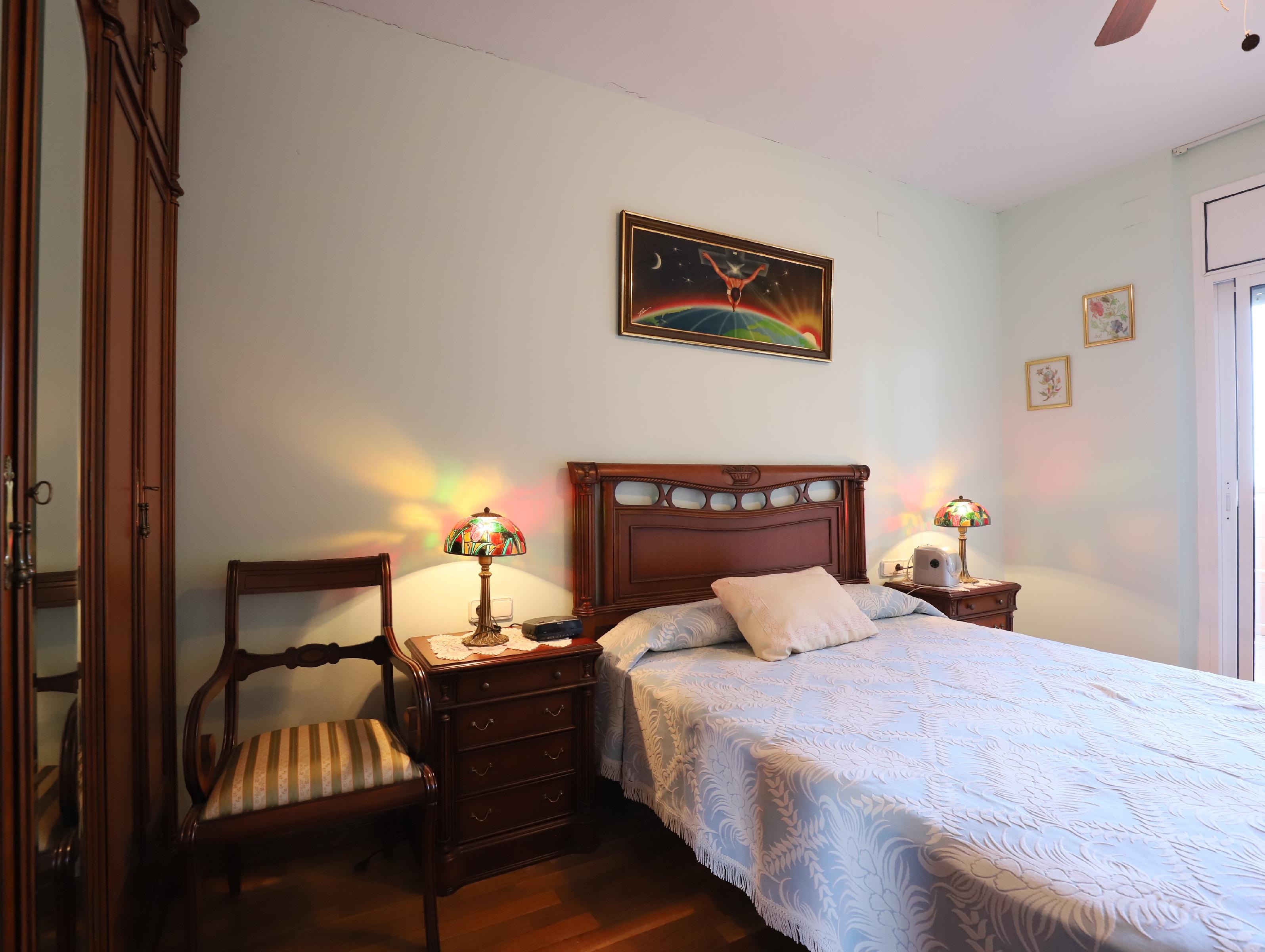 Imagen 18 Casa Aislada en venta en Calafell / Plaça Espanya. escola d´educacio infantil M.J.Verdaguer