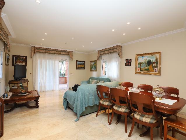 Imagen 5 Inmueble 298400 - Casa Aislada en venta en Calafell / Plaça Espanya. escola d´educacio infantil M.J.Verdaguer