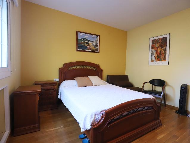 Imagen 22 Inmueble 298400 - Casa Aislada en venta en Calafell / Plaça Espanya. escola d´educacio infantil M.J.Verdaguer