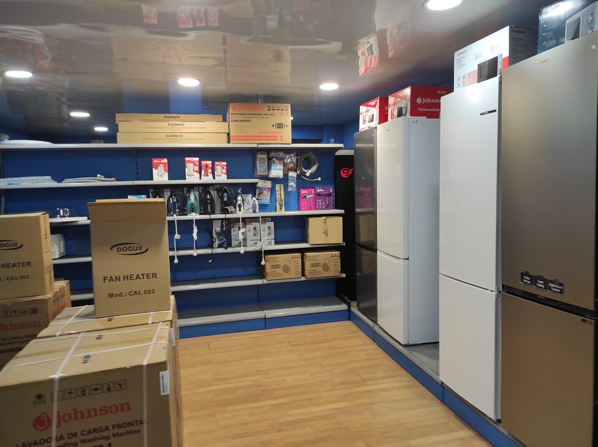 Imagen 5 Local Comercial en venta en Esplugues De Llobregat / Cerca Bonarea y Robert Brillas