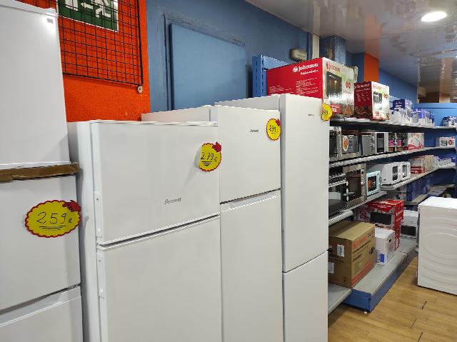 Imagen 10 Inmueble 300190 - Local Comercial en venta en Esplugues De Llobregat / Cerca Bonarea y Robert Brillas