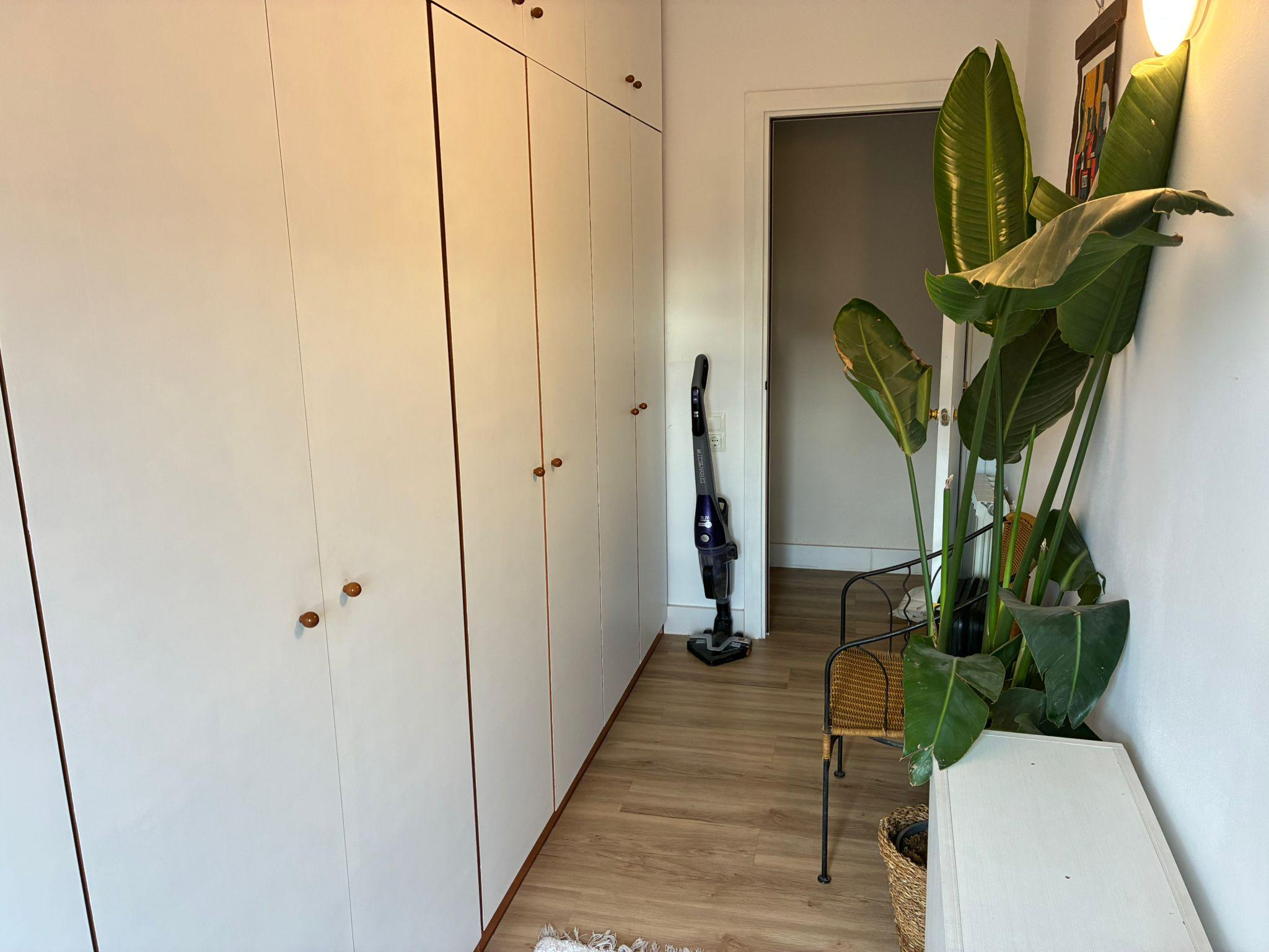 Imagen 29 Piso en venta en Esplugues De Llobregat / Can Cervera, plaza de Anna Frank,  parque Can Buxeres