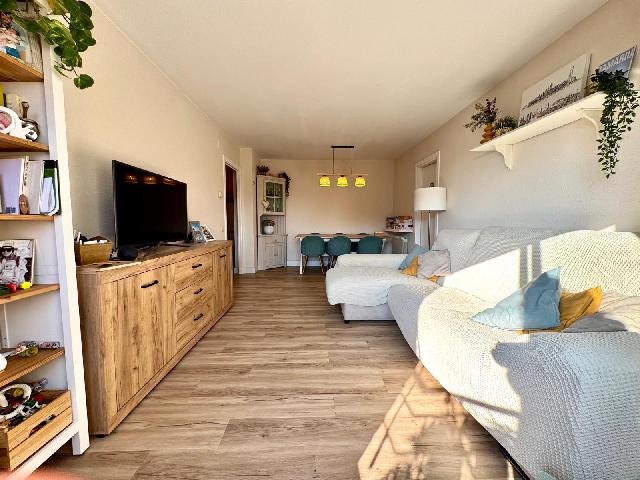 Imagen 9 Inmueble 300270 - Piso en venta en Esplugues De Llobregat / Can Cervera, plaza de Anna Frank,  parque Can Buxeres