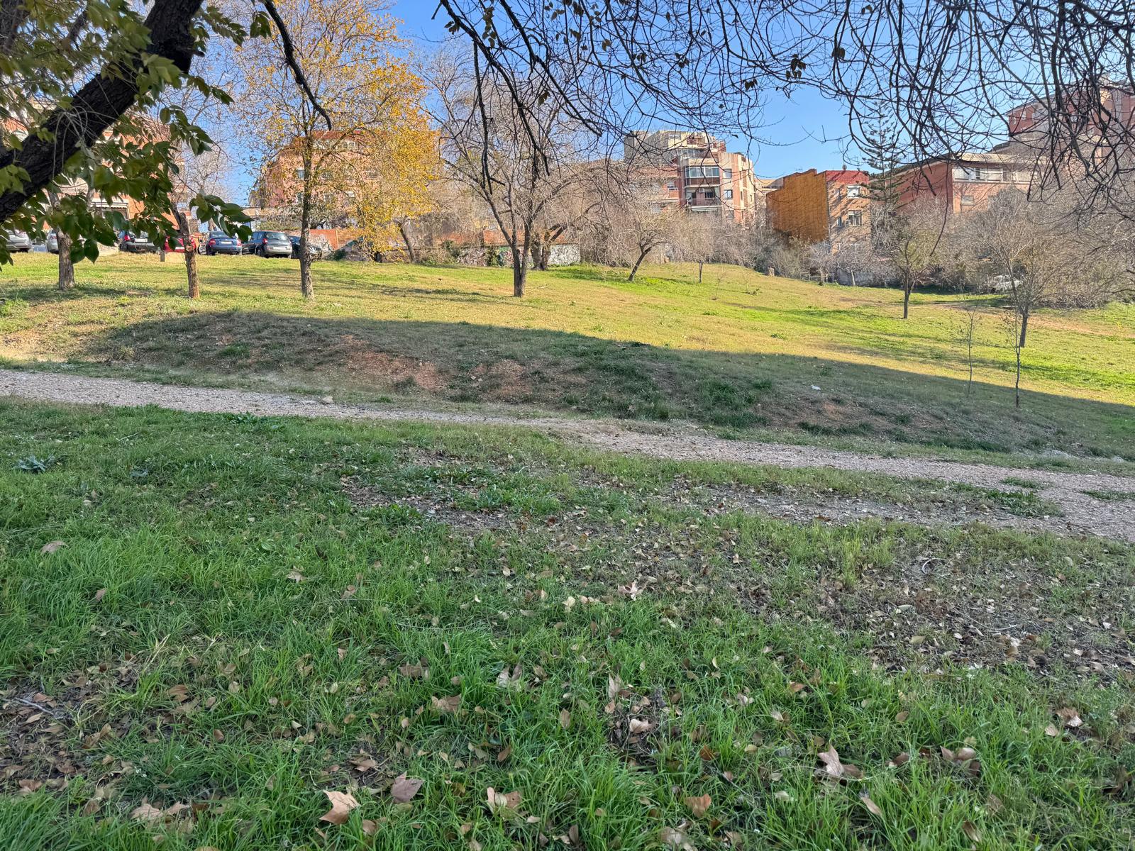 Imagen 28 Piso en venta en Esplugues De Llobregat / Can Cervera, plaza de Anna Frank,  parque Can Buxeres