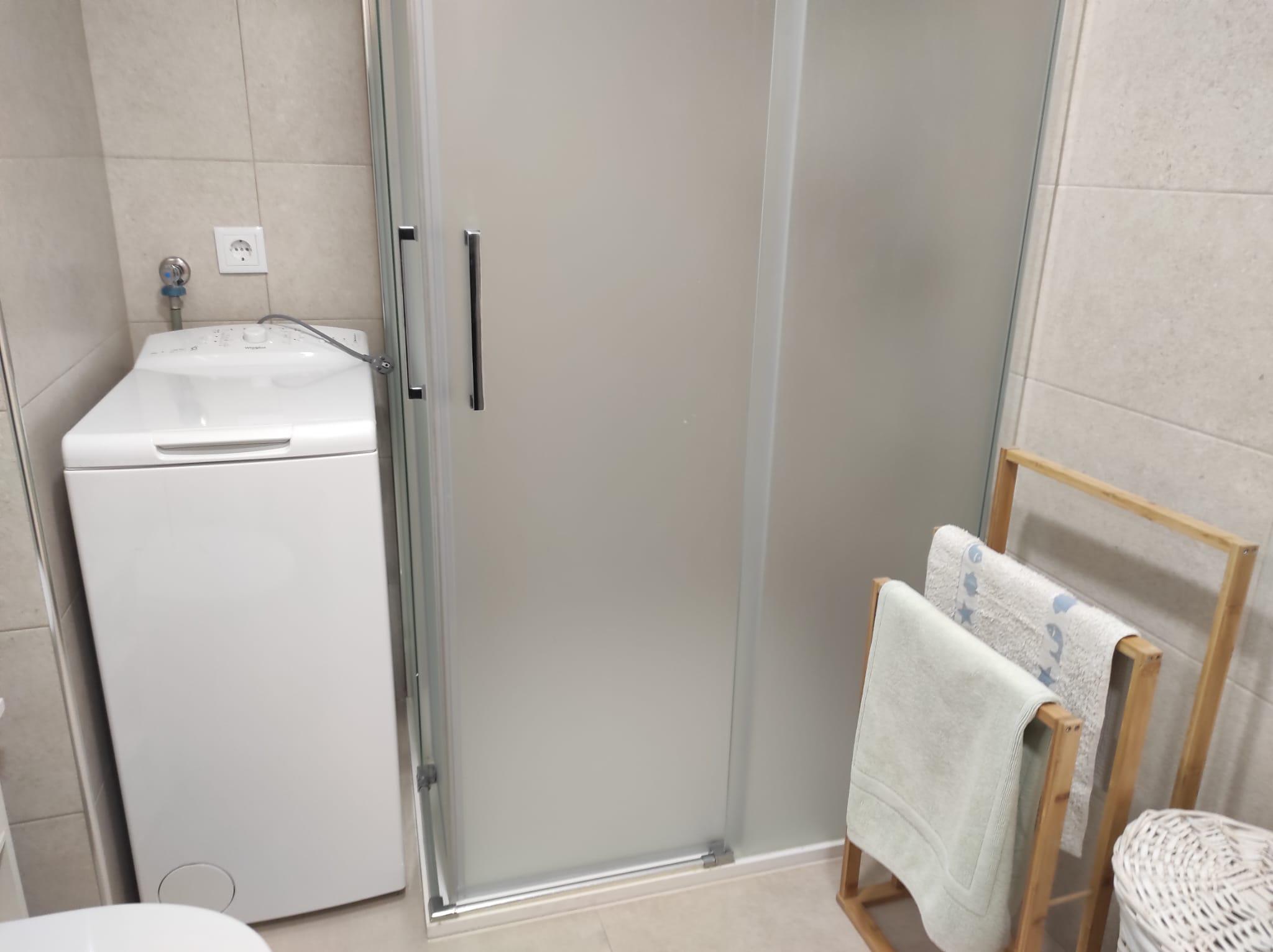 Imagen 28 Apartamento en venta en Tossa De Mar / Cala Llorell, cala Llevado, urb. Santa Maria De Llorell