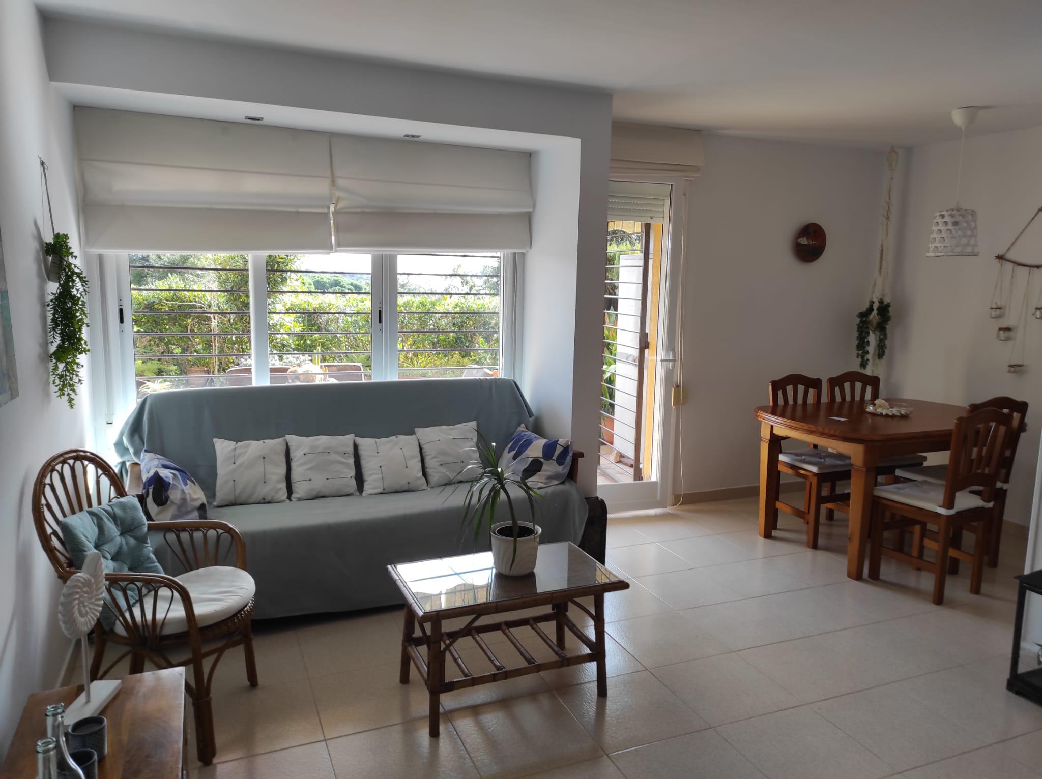 Imagen 2 Apartamento en venta en Tossa De Mar / Cala Llorell, cala Llevado, urb. Santa Maria De Llorell