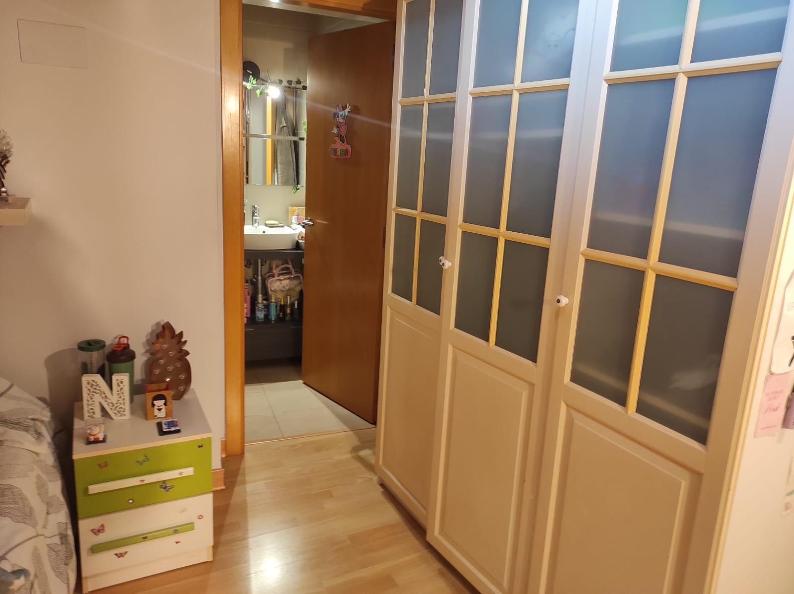 Imagen 32 Dúplex en venta en Sant Vicenç Dels Horts / Parque del Serral , cerca Caprabo