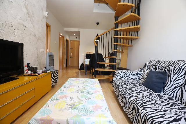 Imagen 8 Inmueble 301150 - Dúplex en venta en Sant Vicenç Dels Horts / Parque del Serral , cerca Caprabo