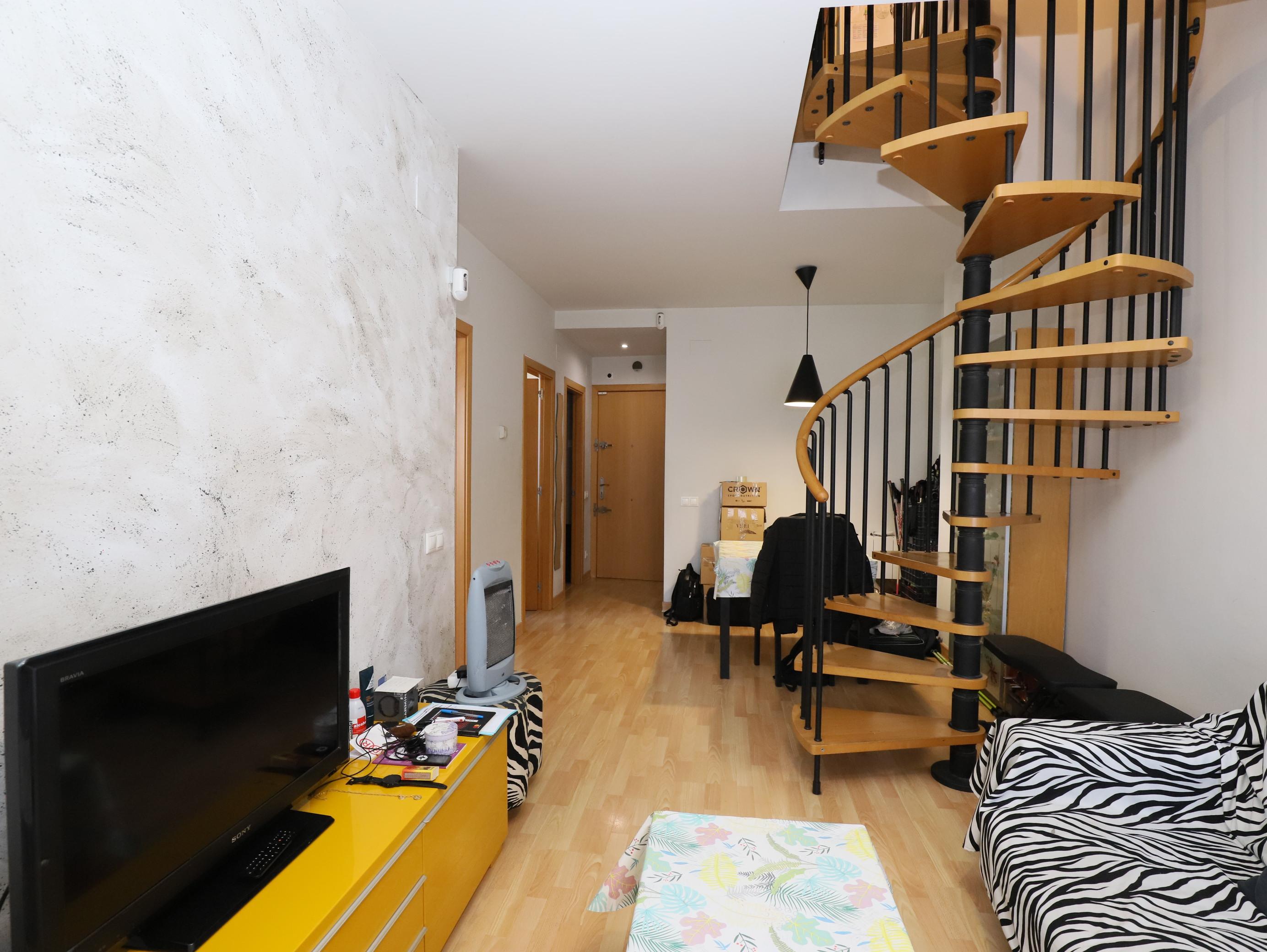 Imagen 7 Dúplex en venta en Sant Vicenç Dels Horts / Parque del Serral , cerca Caprabo